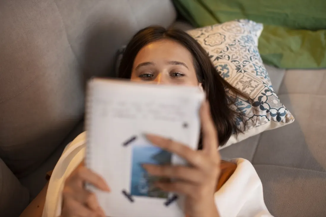 Journaling to work through emotional eating.